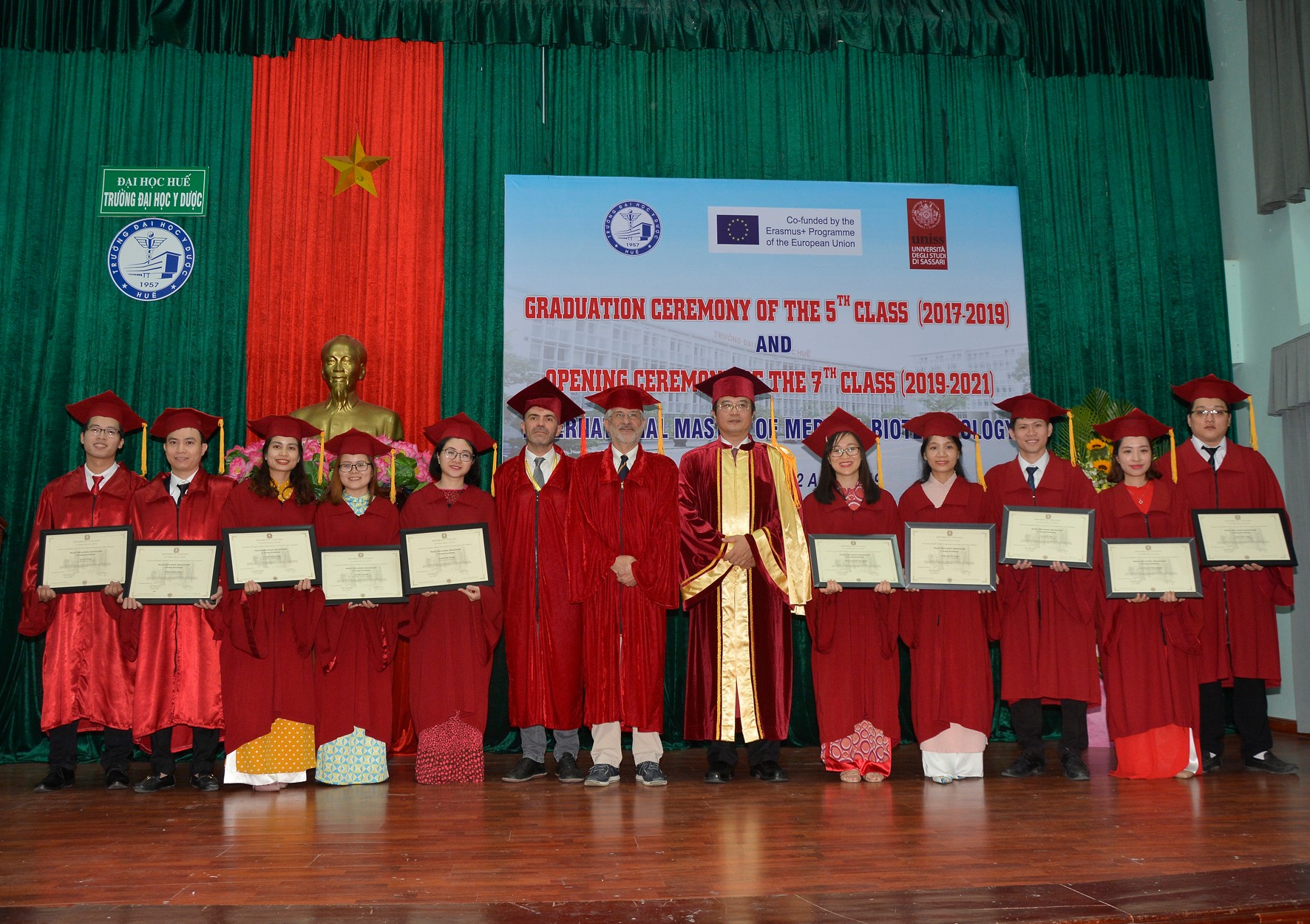 The Graduation ceremony of the 5th class and the Opening ceremony of the 7th class of International Master of Medical Biotechnology, a joint training program between Hue University of Medicine and Pharmacy and Sassari University, Italy.