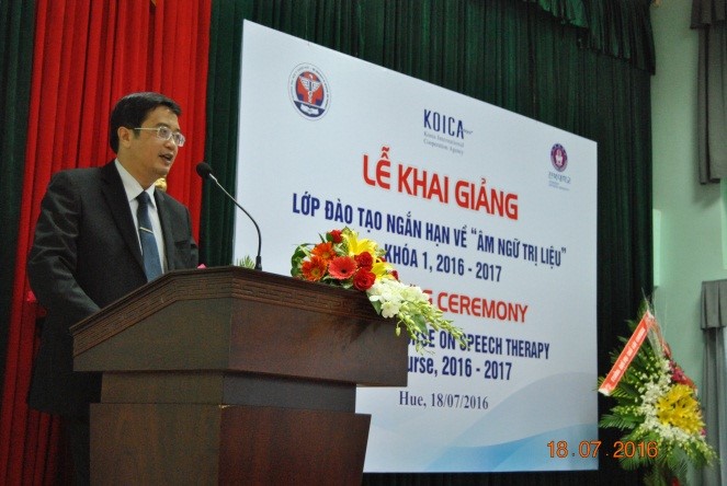 Lễ khai giảng khóa đào tạo “Âm Ngữ Trị Liệu” tại Trường Đại Học Y Dược Huế