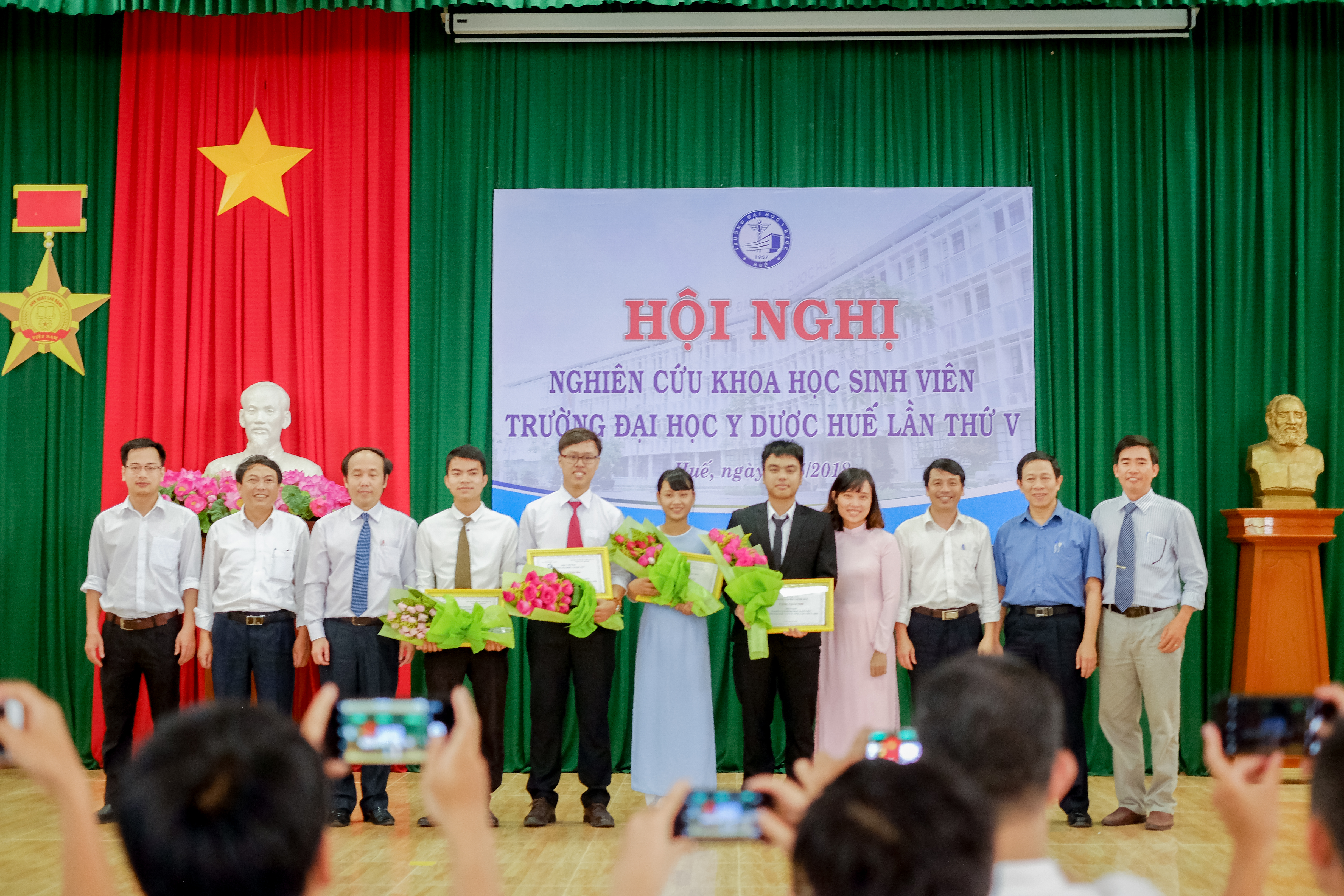 59 đề tài tham gia Hội nghị nghiên cứu khoa học sinh viên Trường Đại học Y Dược Huế lần thứ V