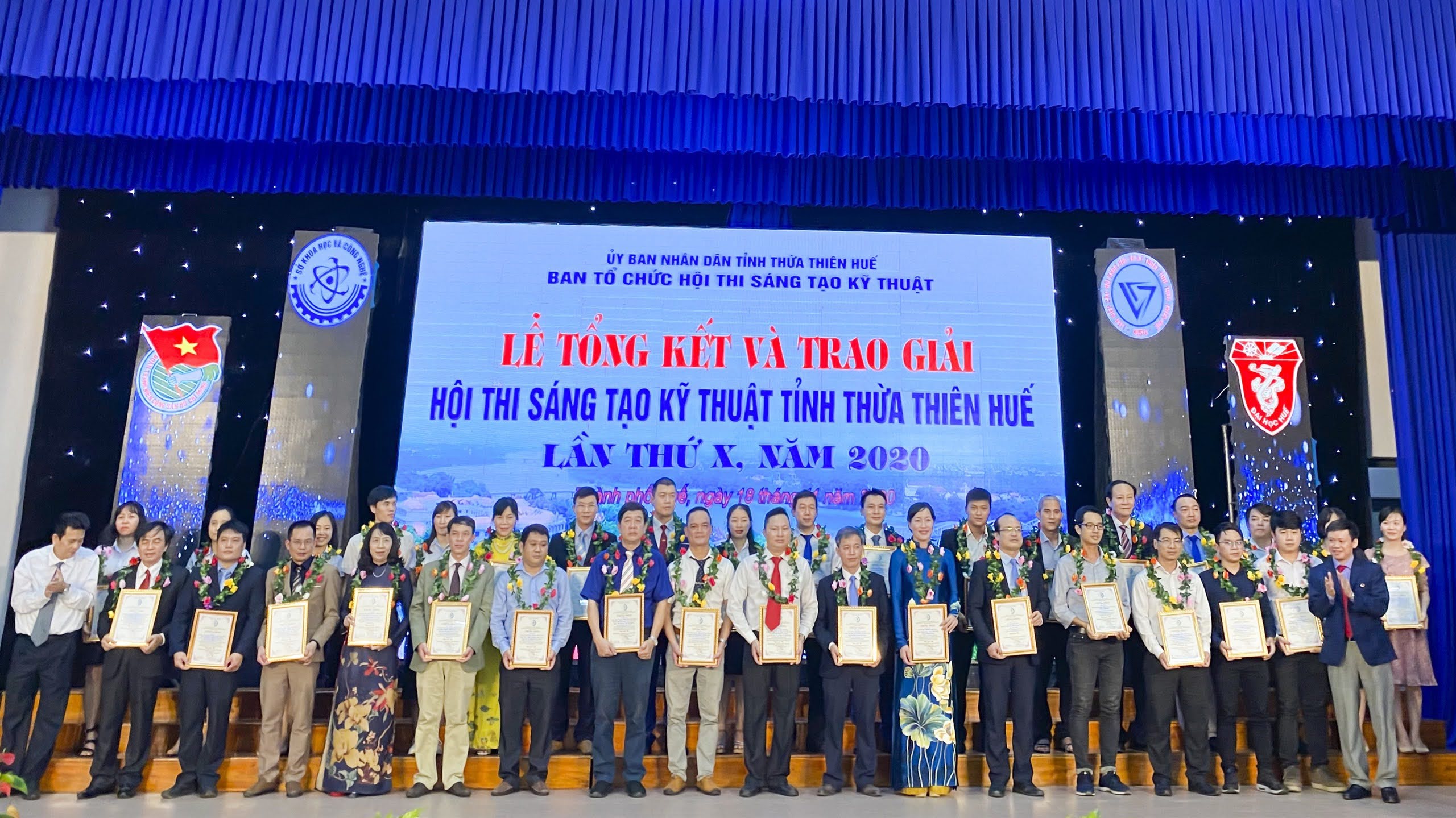 Trường Đại học Y Dược có 7 đề tài đạt giải thưởng tại Hội thi Sáng tạo Kỹ thuật tỉnh Thừa Thiên Huế năm 2020