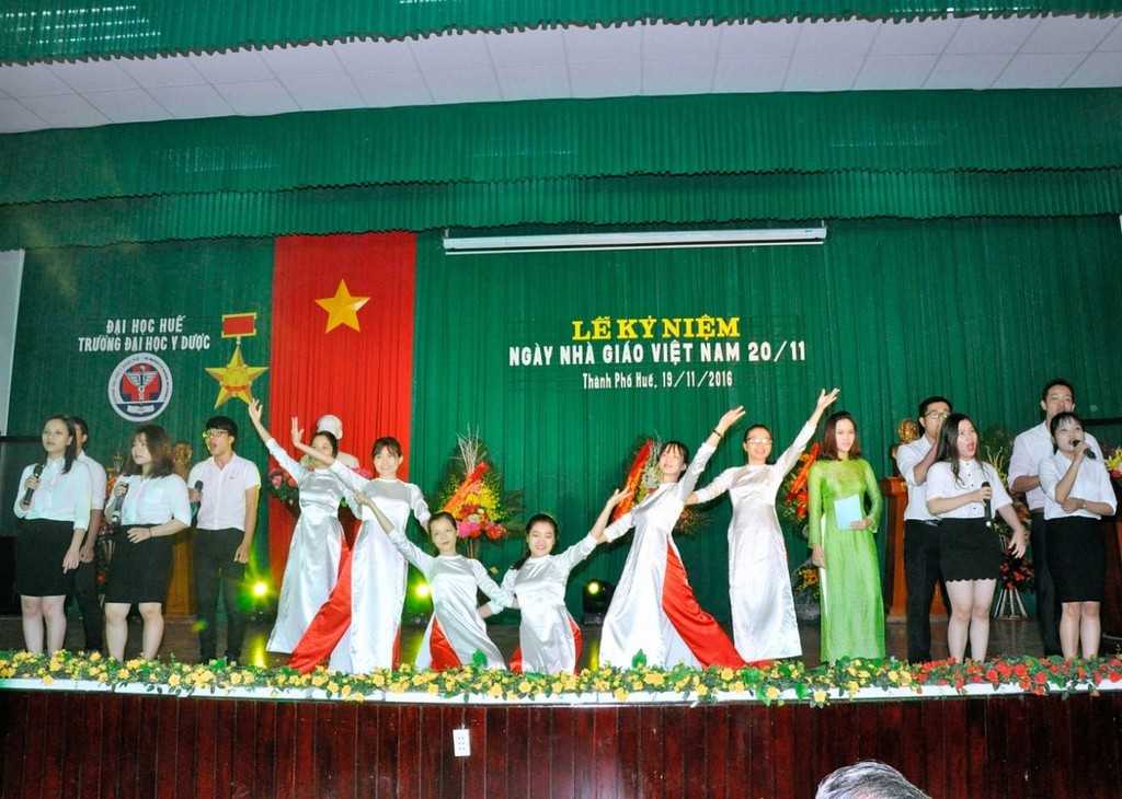 Đại học Y Dược Huế long trọng tổ chức Lễ Kỷ niệm ngày Nhà giáo Việt Nam 20/11