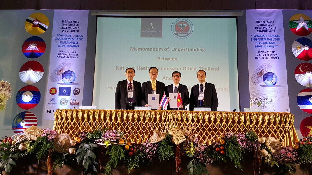 Trường Đại học Y Dược Huế ký văn bản hợp tác với Uỷ ban Y tế Thái Lan và nhận đăng cai Hội nghị ASEAN lần thứ hai về đánh giá tác động y tế hướng đến phát triển ASEAN bền vững