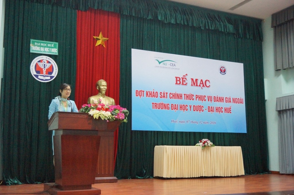 TS.Tạ Thị Thu Hiền, Phó Giám đốc Trung tâm KĐCL-ĐHQGHD phát biểu tại lễ bế mạc.